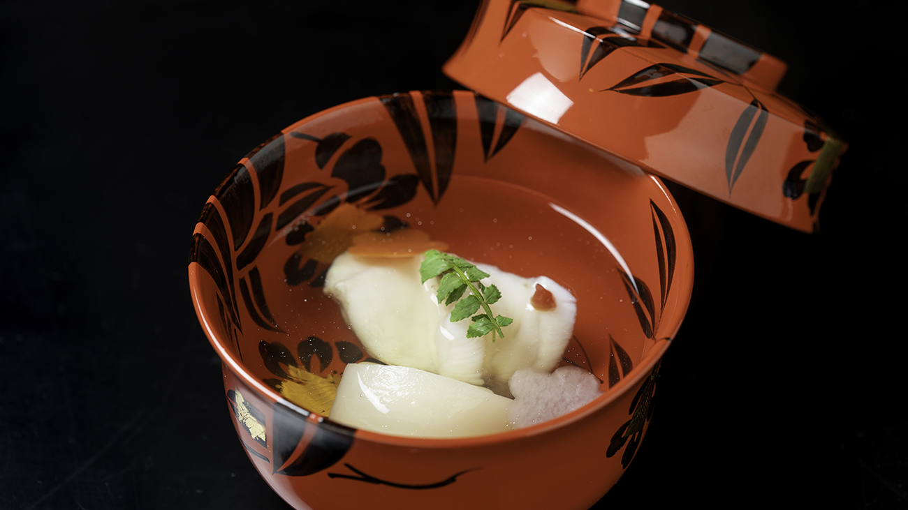 ［京都吉兆 松花堂店］の椀物